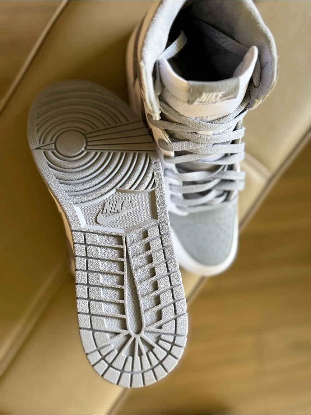 Nike Air Jordan 1 Retro High OG Stealth White Grey Men’s Size 11